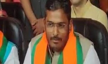 कांग्रेस संगठन के असहयोग और अविश्वास के कारण नामांकन वापस लिया : अक्षय कांति बम