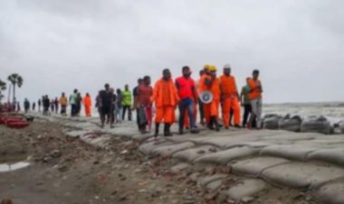 बांग्लादेश में चक्रवात रेमल नेे ली सात की जान