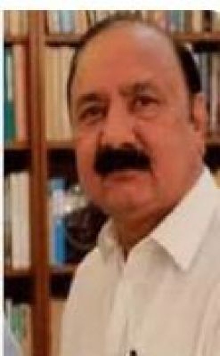 अमेठी लोकसभा सीट से कांग्रेस उम्मीदवार के.एल. शर्मा ने नामांकन दाखिल किया