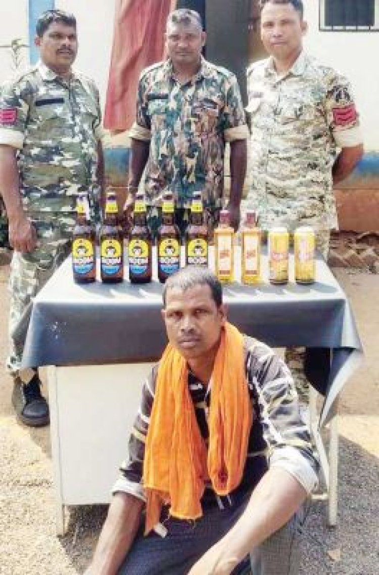 अवैध शराब बिक्री की सूचना पर रेड कार्रवाई