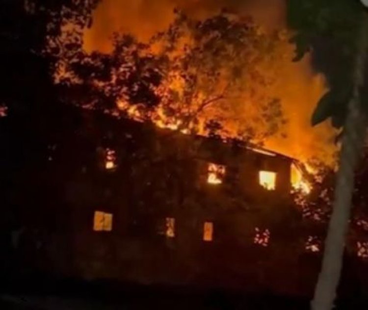 मुंबई : धारावी की झुग्गी बस्ती में लगी आग, 6 लोग घायल