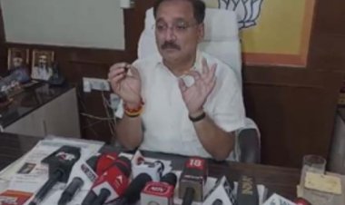 केजरीवाल को झूठ बोलने की बीमारी है : वीरेंद्र सचदेवा