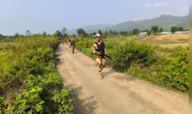 मणिपुर के हिंसाग्रस्त जिले में 70 से ज्यादा घरों में आगजनी, कमांडो तैनात