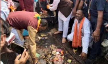 'जल गंगा संवर्धन अभियान' के तहत मुख्यमंत्री मोहन यादव ने किया श्रमदान