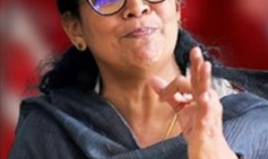 तीन दोषी माकपा कार्यकर्ताओं की सजा माफी के खिलाफ हाई कोर्ट जाएंगी केरल विधायक केके रेमा