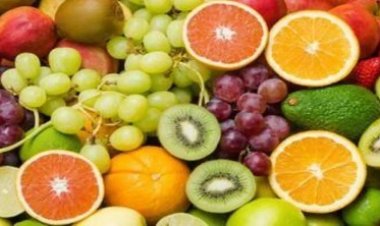 हाई यूरिक एसिड के मरीज को कौन-कौन से फल खाने चाहिए?