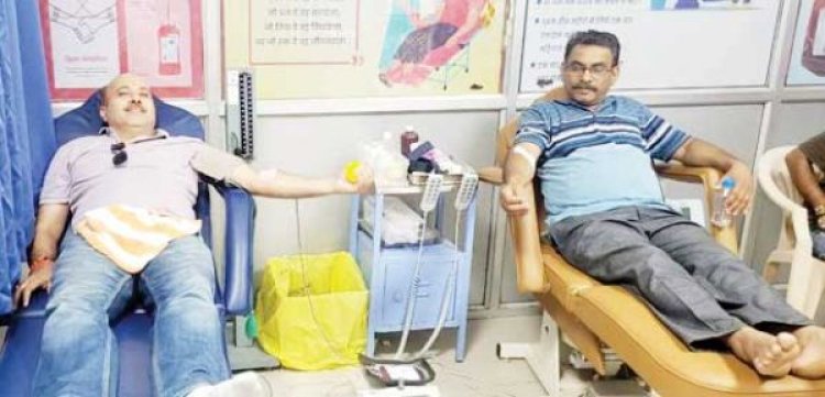 विश्व ब्राह्मण दिवस पर रक्तदान
