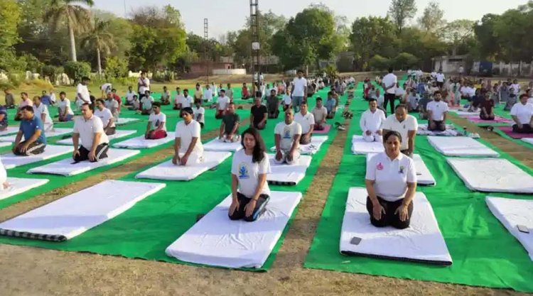 विशेष कैंपों के माध्यम से लोगों की परिवार पहचान पत्र की डाटा वेरिफिकेशन व अपडेशन की समस्याओं का किया जा रहा है समाधान : एडीसी अंकिता चौधरी