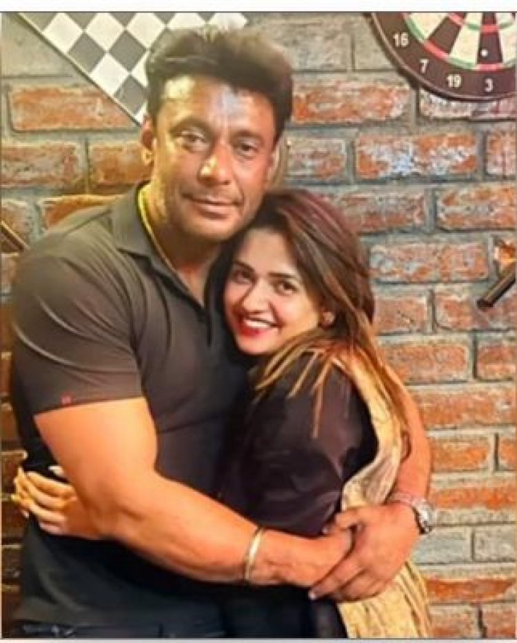 दर्शन की पार्टनर पवित्रा गौड़ा को मेकअप का सामान देने वाली महिला सब-इंस्पेक्टर को नोटिस