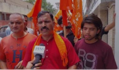 राहुल गांधी के हिंदुत्व वाले बयान के खिलाफ बजरंग दल का प्रदर्शन