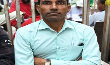 मां के निधन के बाद नहीं बना था नया राशन कार्ड, 'जनदर्शन' में मुख्यमंत्री से मुलाकात के बाद सीएम हाउस से निकलने के पहले ही आ गई राशन कार्ड बन जाने की सूचना