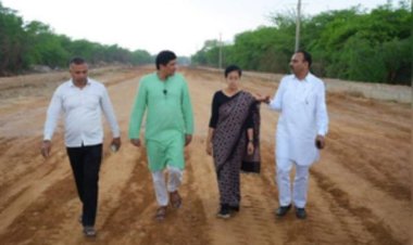 दिल्ली सरकार की फैक्ट फाइंडिंग कमेटी ने पेड़ काटने वाली जगह का किया दौरा