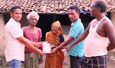 वृद्ध सुमरिता बाई को हर माह मिलेगा निःशुल्क राशन