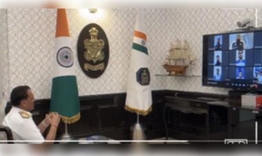 नौसेना प्रमुख ने ओलंपिक में भारत का प्रतिनिधित्व करने वाले खिलाड़ियों से कहा, '140 करोड़ दिल आपके लिए धड़क रहे हैं'