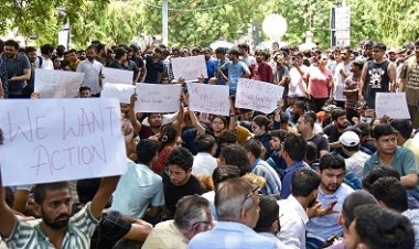 कोचिंग सेंटर में हुई छात्रों की मौत का जिम्मेदार कौन?