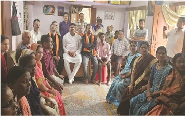 विधायक गजेंद्र ने सुनी मोदी के मन की बात