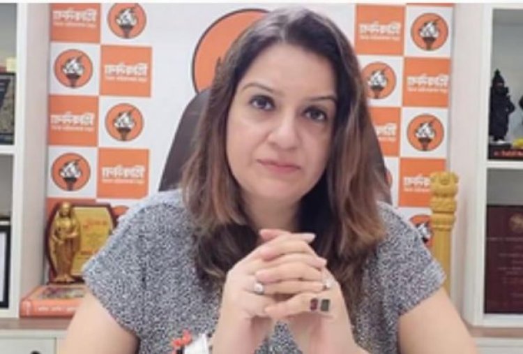 मुंबई में भारी बारिश से जलजमाव के बाद प्रियंका चतुर्वेदी ने महाराष्ट्र सरकार पर बोला हमला