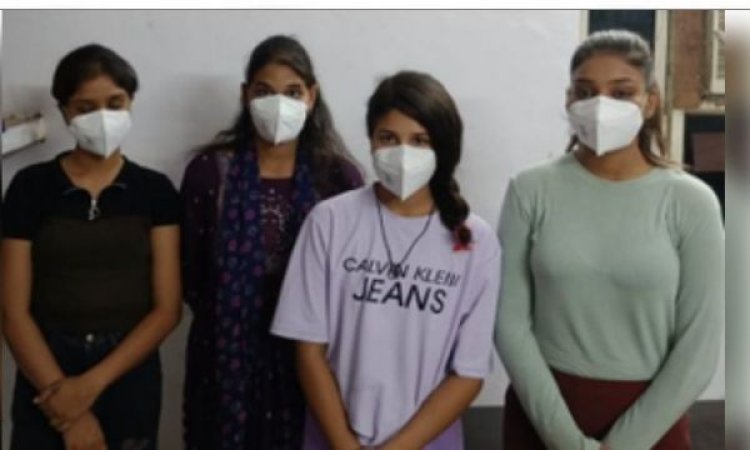 नोएडा : नौकरी देने के नाम पर युवाओं को ठगने वाली चार महिलाओं समेत 7 गिरफ्तार