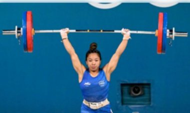 मेडल से चूकीं बर्थडे गर्ल मीराबाई चानू, 'डिड नॉट फिनिश' से चैंपियन बनने की कहानी