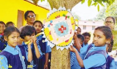 पेड़ को बांधी राखी, सुरक्षा का संकल्प