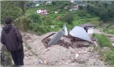 जोशीमठ में भारी बारिश के बाद पगनो गांव में भूस्खलन, लोगों की परेशानी बढ़ी