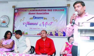 शोएब बशीर को नाथन लियोन से बहुत कुछ सीखना चाहिए : ज्योफ्री बॉयकॉट