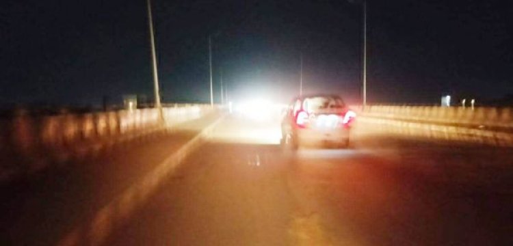 शाम ढलते ही पुल-पुलियों पर अंधेरा, हादसे की आशंका