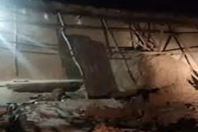 मकान की दीवार गिरने से दादी और दो पोतियों की मौत