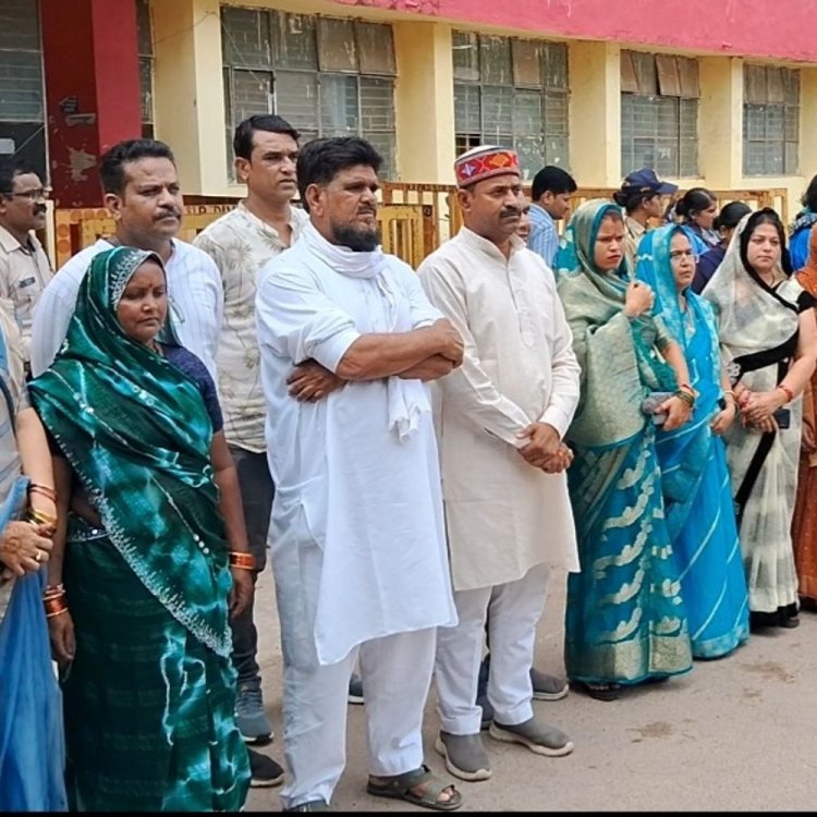 टीकमगढ़ नपाध्यक्ष के खिलाफ लगे अविश्वास प्रस्ताव की कार्रवाई निरस्त:अपर कलेक्टर ने जारी किया पत्र; गुप्त स्थान से वापस लौटे 19 पार्षद