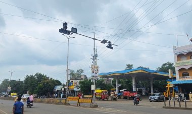 गरज-चमक के साथ हुई बूंदाबांदी:अब नहीं बारिश के आसार, ठंडी हवाओं ने नगरवासियों को दी राहत