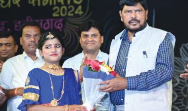 कांग्रेस खत्म हो जाएगी लेकिन आरक्षण नहीं-अठावले