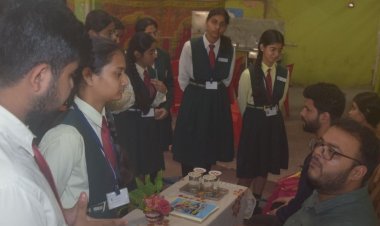 तीरथबाई कलाचंद स्कूल में सेमिनार:इंटर्नशिप प्लेटफॉर्म युवा में शामिल हुए क्लास 9th से 12th तक के स्टूडेंट्स