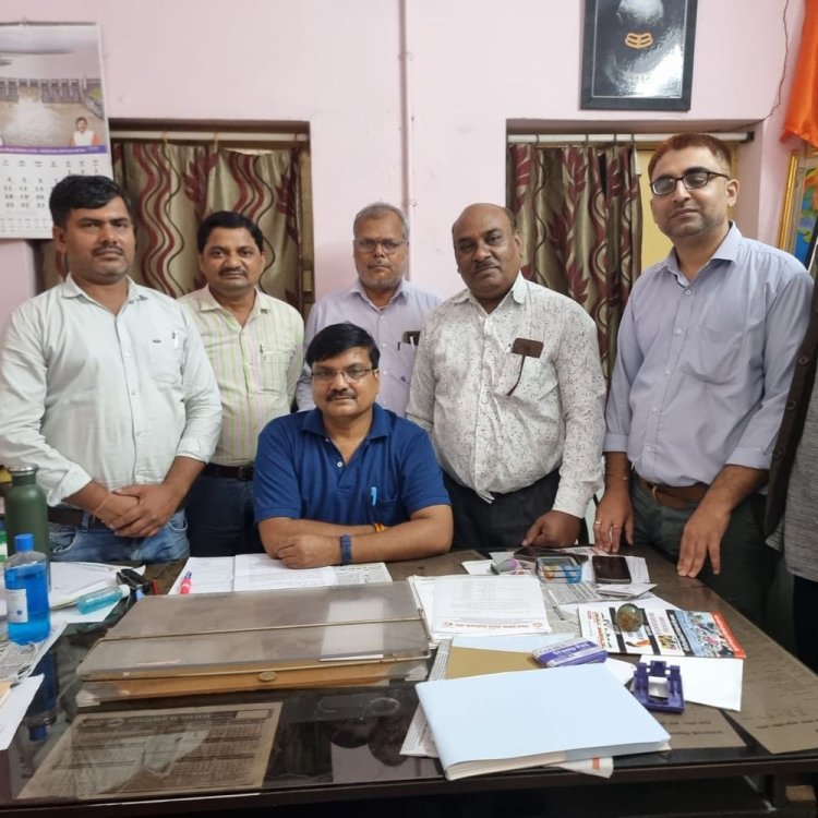 राज्य कर्मचारी संघ मप्र भोपाल इकाई की बैठक संपन्न:पुरानी पेंशन और पदोन्नति शुरू करने की मांग को लेकर प्रदेशभर में प्रदर्शन मंगलवार को