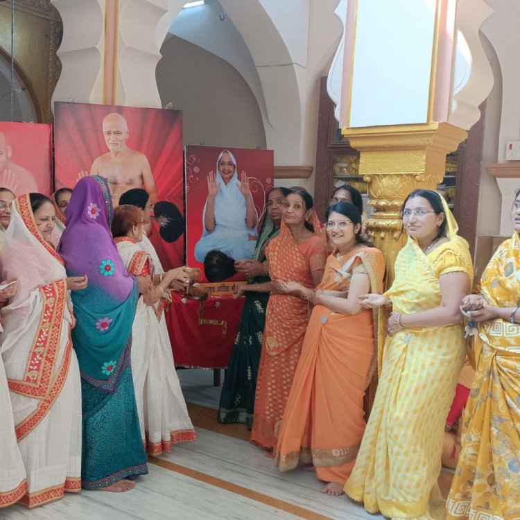 सकल दिगंबर जैन समाज बड़वानी का आयोजन:गुरु भगवन्तों का अवतरण और संयम दिवस मनाया; रात में नमोकार महामंत्र का होगा पाठ