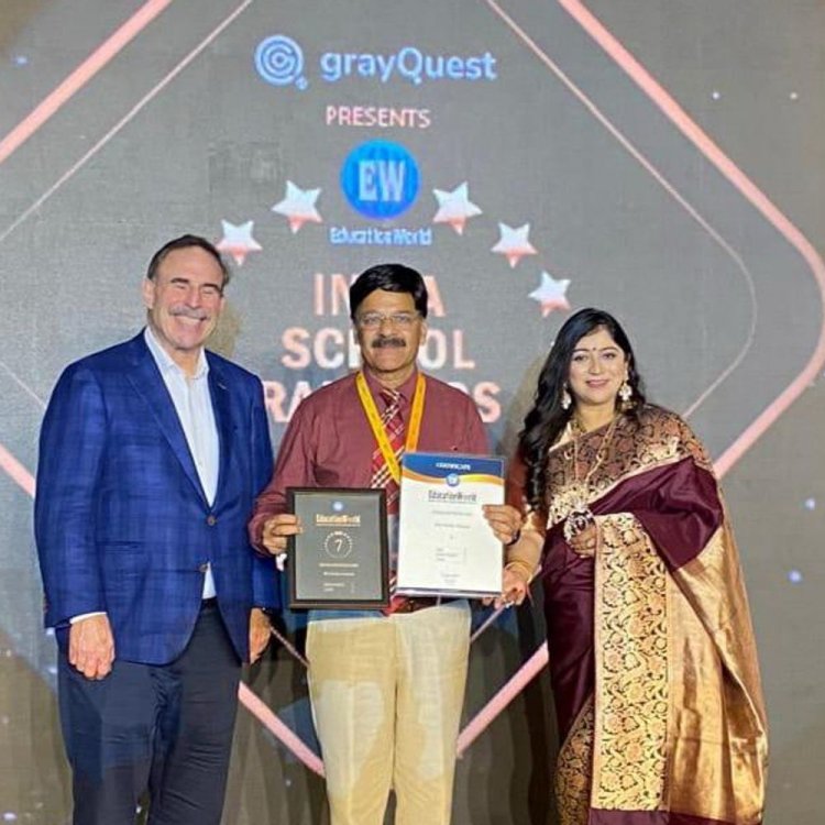 आईईएस स्कूल ने शिक्षा जगत में हासिल किया शीर्ष स्थान:दिल्ली में आयोजित प्रोफेशनल डेवलपमेंट एक्सीलेंस कैटेगरी में मिला अवॉर्ड