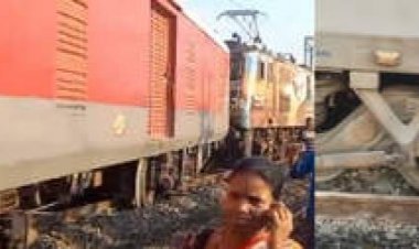 पश्चिम बंगाल में हुआ रेल हादसा, सिकंदराबाद से शालीमार जा रही एक्सप्रेस ट्रेन के तीन कोच पटरी से उतरे