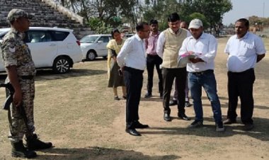 कलेक्टर ने पुष्पवाटिका, स्टेडियम ग्राउण्ड एवं गोल गुंबद भवन का किया निरीक्षण