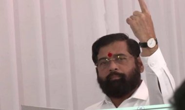 महाराष्ट्र विधानसभा के लिए 288 विधानसभा सीट पर मतदान, सीएम शिंदे ने परिवार के साथ डाला वोट