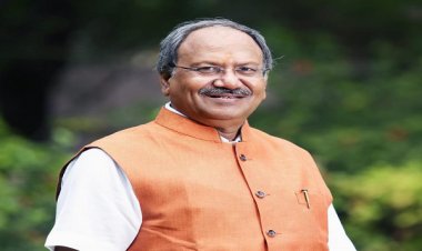 सांसद बृजमोहन ने दी विधान दिवस की शुभकामनाएं