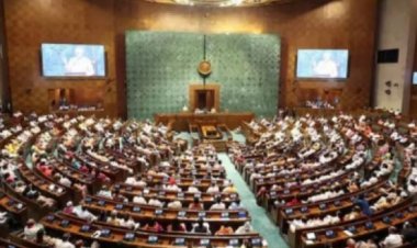 विपक्ष ने संसद में संविधान पर चर्चा का आग्रह किया