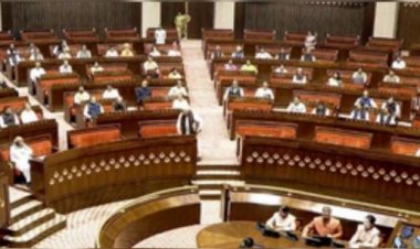 राज्यसभा में विपक्ष का हंगामा, कार्यवाही करनी पड़ी स्थगित