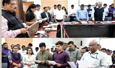 शासकीय कार्यालयों में किया गया संविधान की प्रस्तावना का पठन