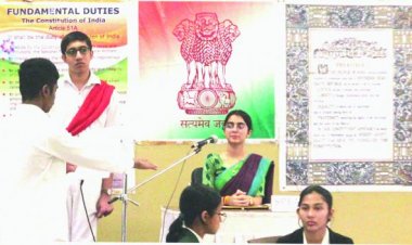 लोकतांत्रिक मूल्यों को बढ़ावा देने डीपीएस रायपुर में मानविकी संकाय ने किया युवा संसद का आयोजन