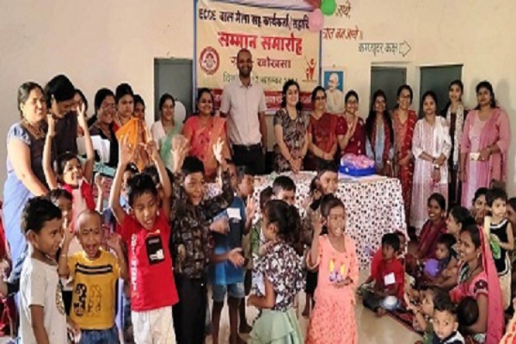 बाल मेला एवं कार्यकर्ता, सहायिका सम्मान समारोह का आयोजन