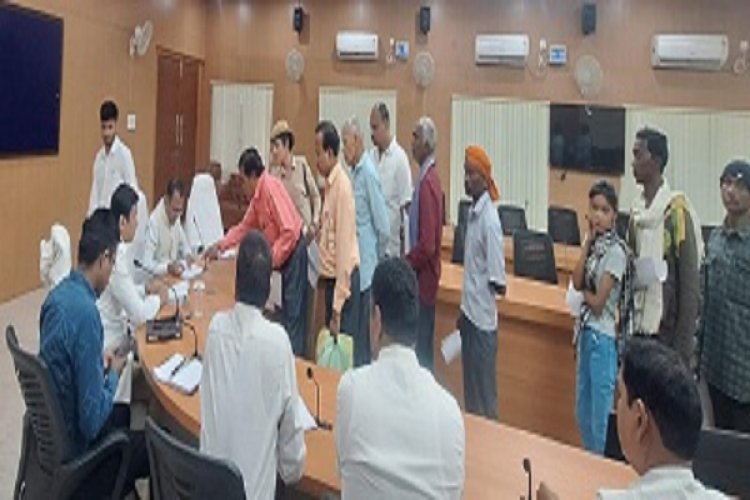 बंधुआ मजदूरी, मानव तस्करी की शिकायतों पर होगी तत्काल कार्रवाई : कलेक्टर