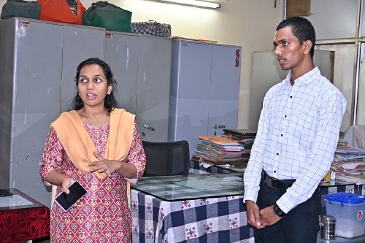 बच्चे बने शेडो कलेक्टर, एसपी-सीईओ सहित विभिन्न विभागों के अधिकारी