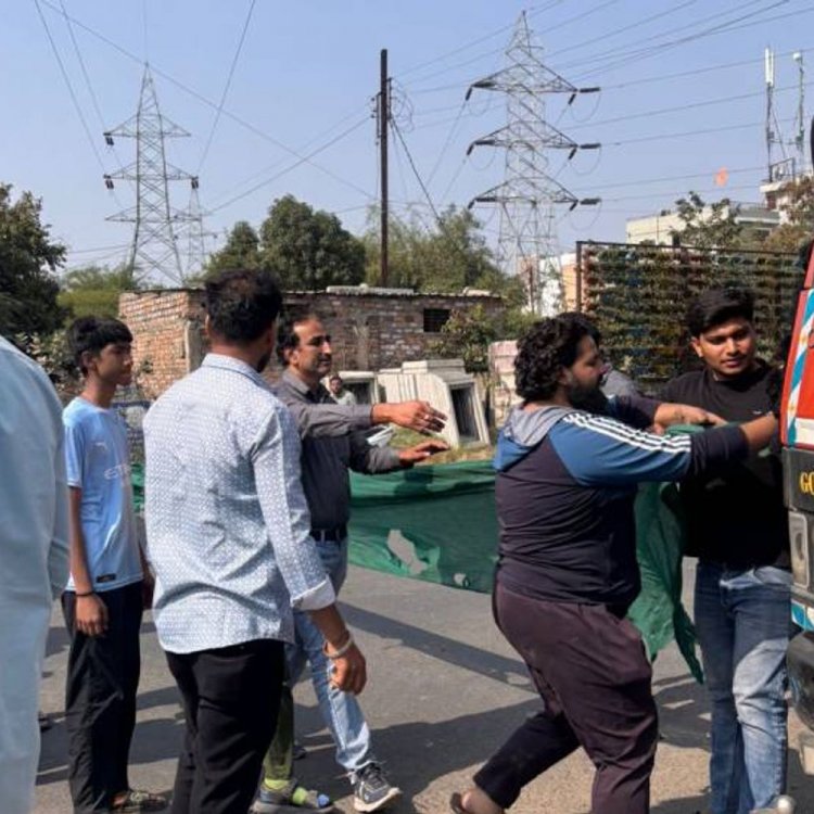 इंदौर में लापता बच्ची का तालाब में मिला शव:गुस्साए परिजन और रहवासियों ने गमले वाली पुलिया पर किया चक्काजाम