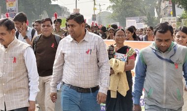 एड्स जागरूकता रैली:रेड रिबन क्लब, NSS-NCC के स्टूडेंट्स शामिल