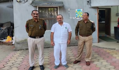 शादी का झांसा देकर शिक्षिका के साथ दुष्कर्म, कबाड़ व्यवसायी गिरफ्तार