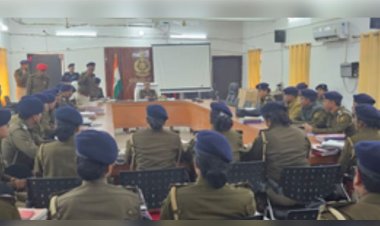 माेतिहारी पुलिस का 'ऑपरेशन क्लीन', 30 दिनों में 26 इनामी अपराधियों ने किया आत्मसमर्पण, 28 हुए गिरफ्तार
